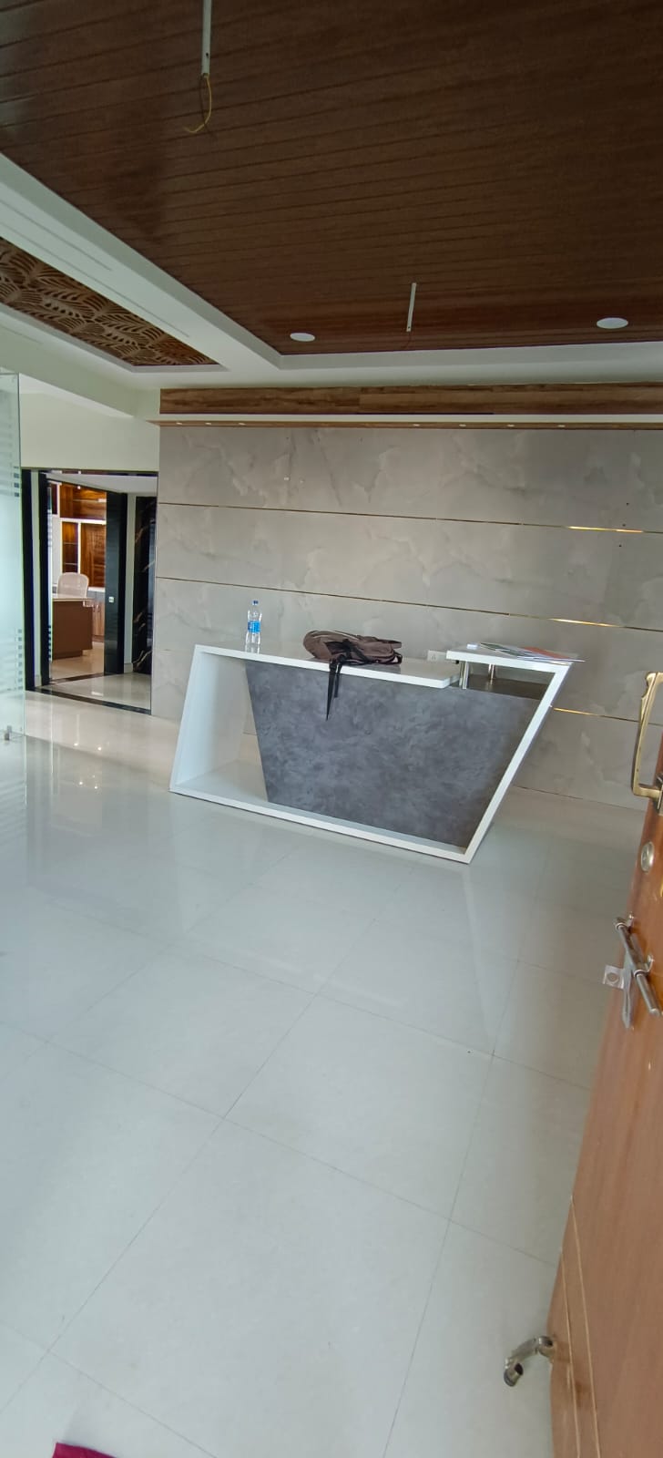 Clinic interior view 11